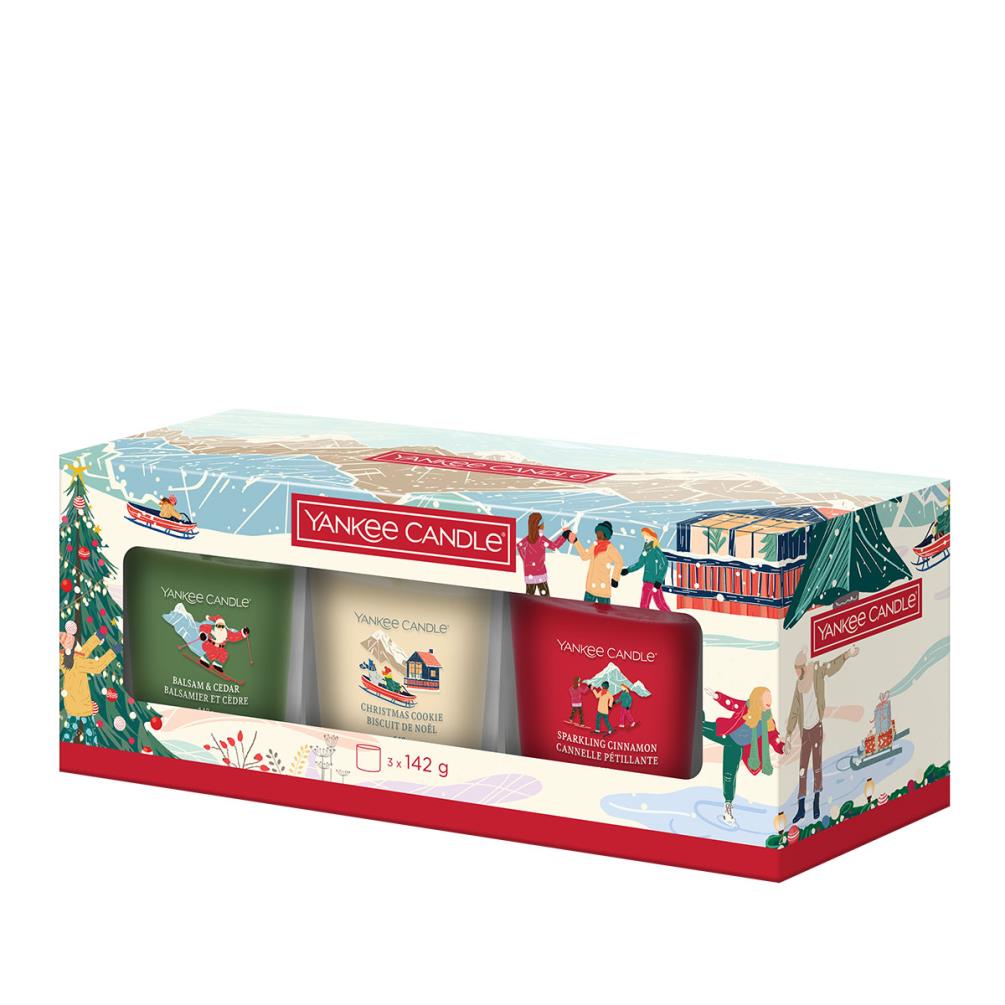 Yankee Candle 3 Small Tumbler Jar Candle Christmas Gift Set £22.49